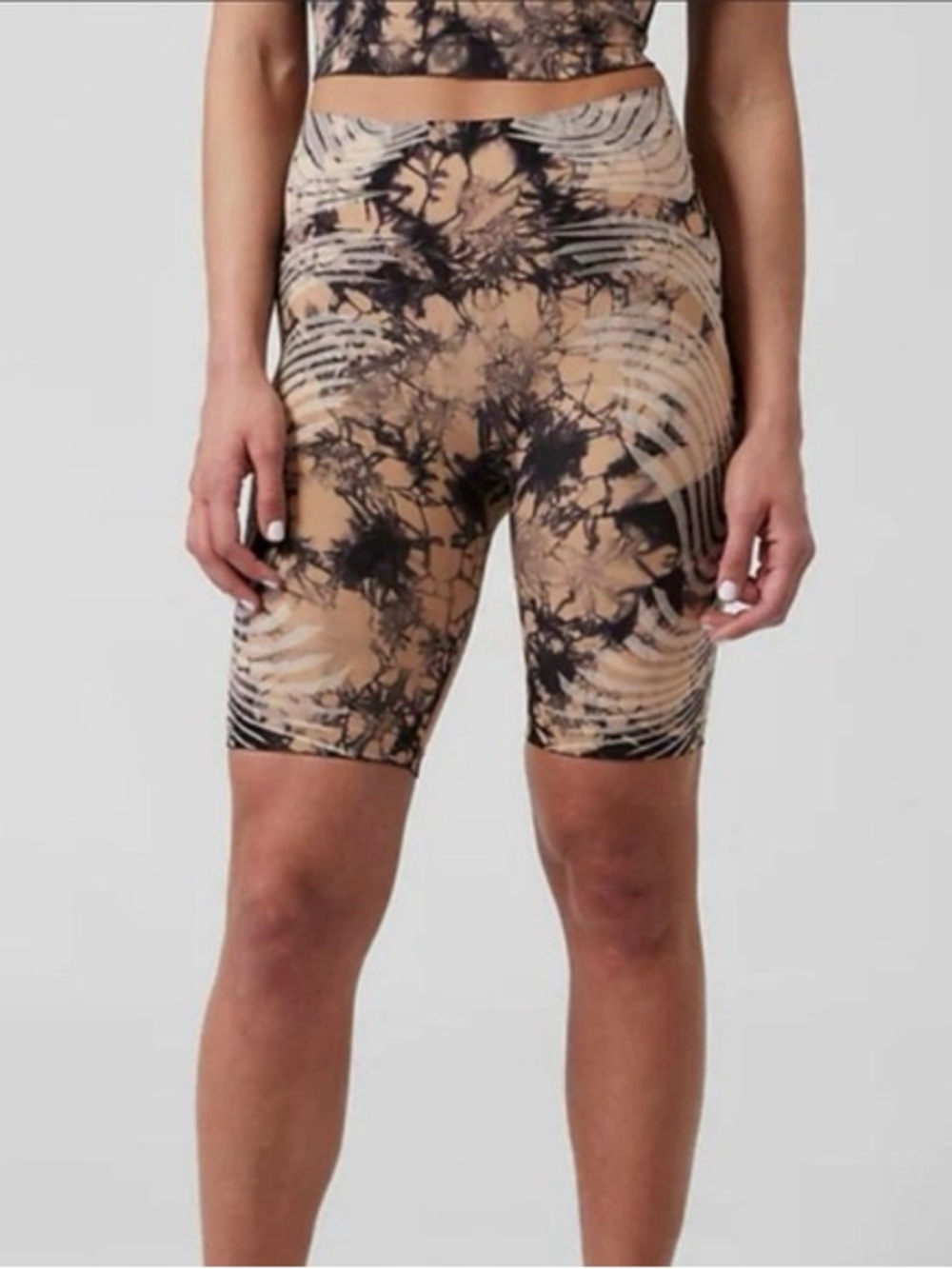 Athleta Motivate Seamless bike short
